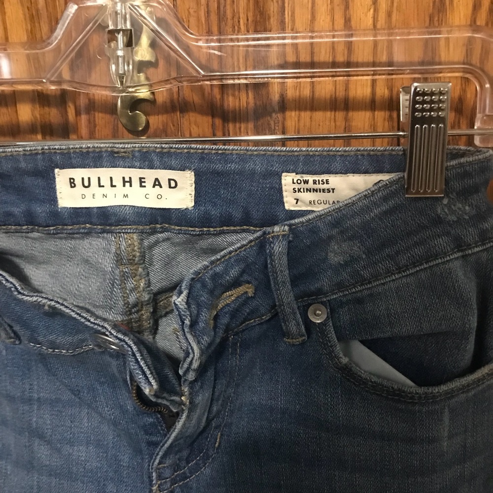 Bullhead Jeans - Denim Wash (Never worn)
